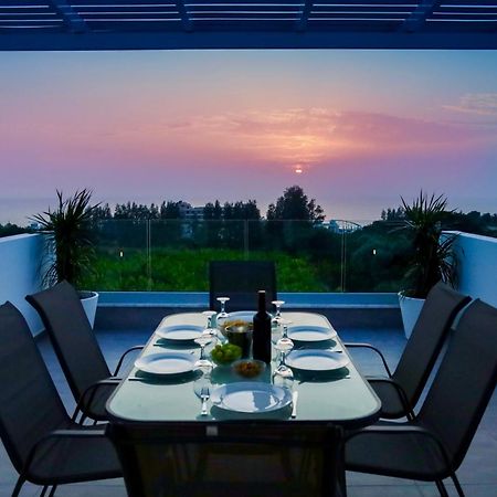 Sophia'S Seaview Luxury Villas بافوس الغرفة الصورة