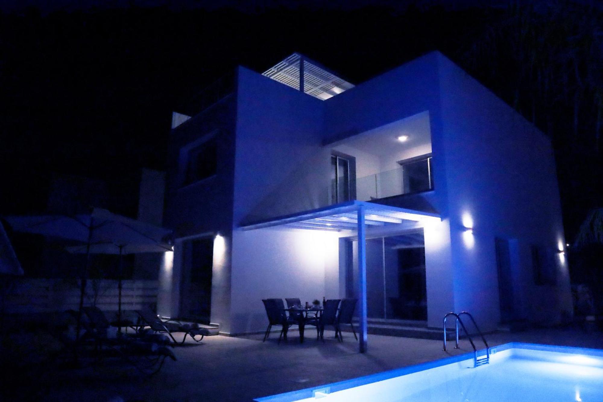 Sophia'S Seaview Luxury Villas بافوس الغرفة الصورة